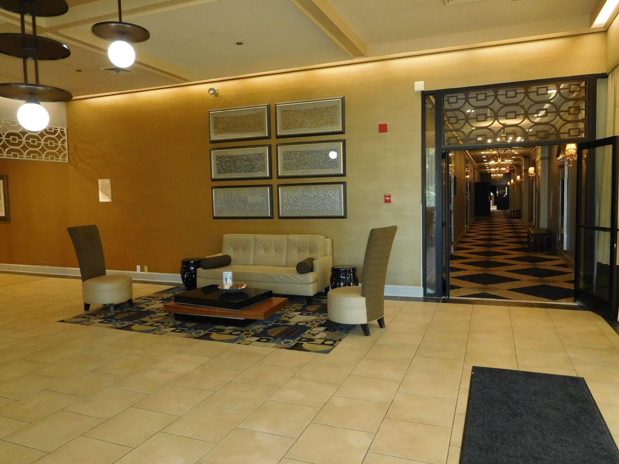 Wyndham Garden Greensboro Zewnętrze zdjęcie